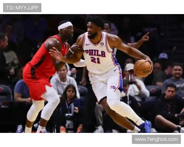 费城76人鏖战迈阿密热火双方激烈对攻上演巅峰对决