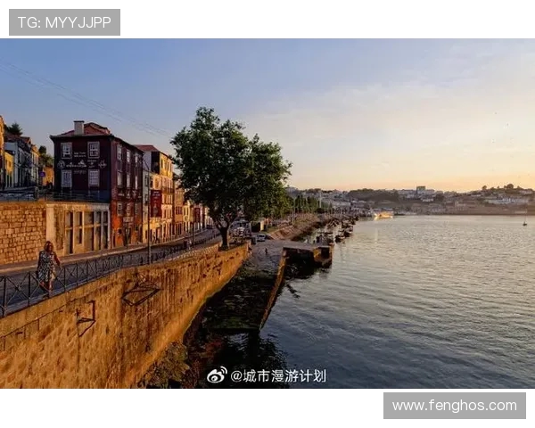 波尔图城市魅力探索:文化美食与历史遗迹的完美融合 波尔图城市魅力探索:文化美食与历史遗迹的完美融合