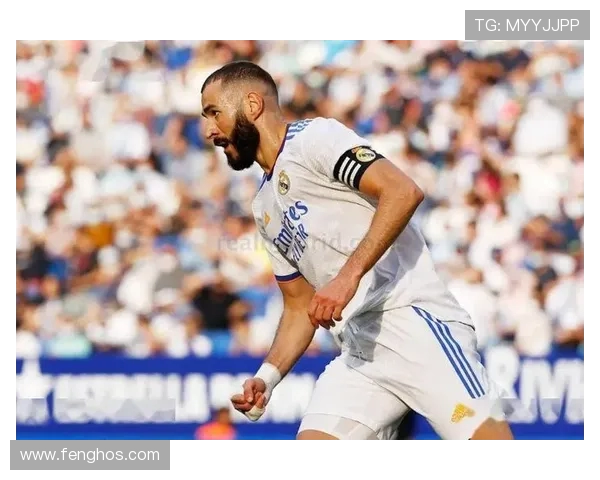 皇家马德里强强对话巅峰对决豪门争锋鏖战再度点燃激情 皇家马德里强强对话巅峰对决豪门争锋鏖战再度点燃激情