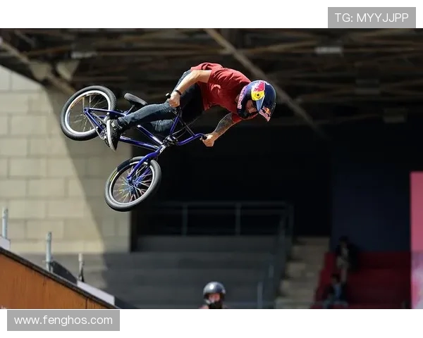 西安极限运动队在世界街舞大赛中以69分稳居积分榜首位