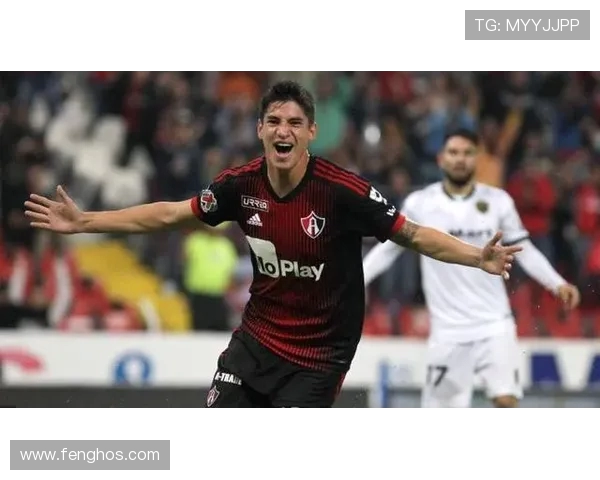 华雷斯对阵阿特拉斯比赛结果分析及精彩瞬间回顾